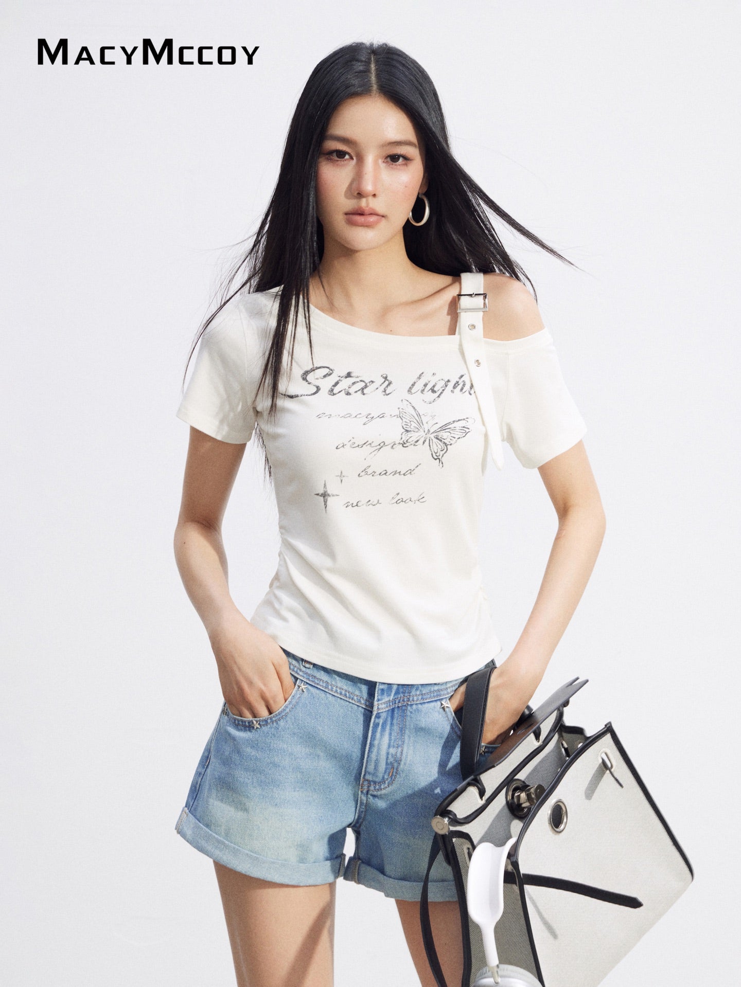 MacyMccoy MMC2026094 Off-Shoulder Butterfly Tee(2color)