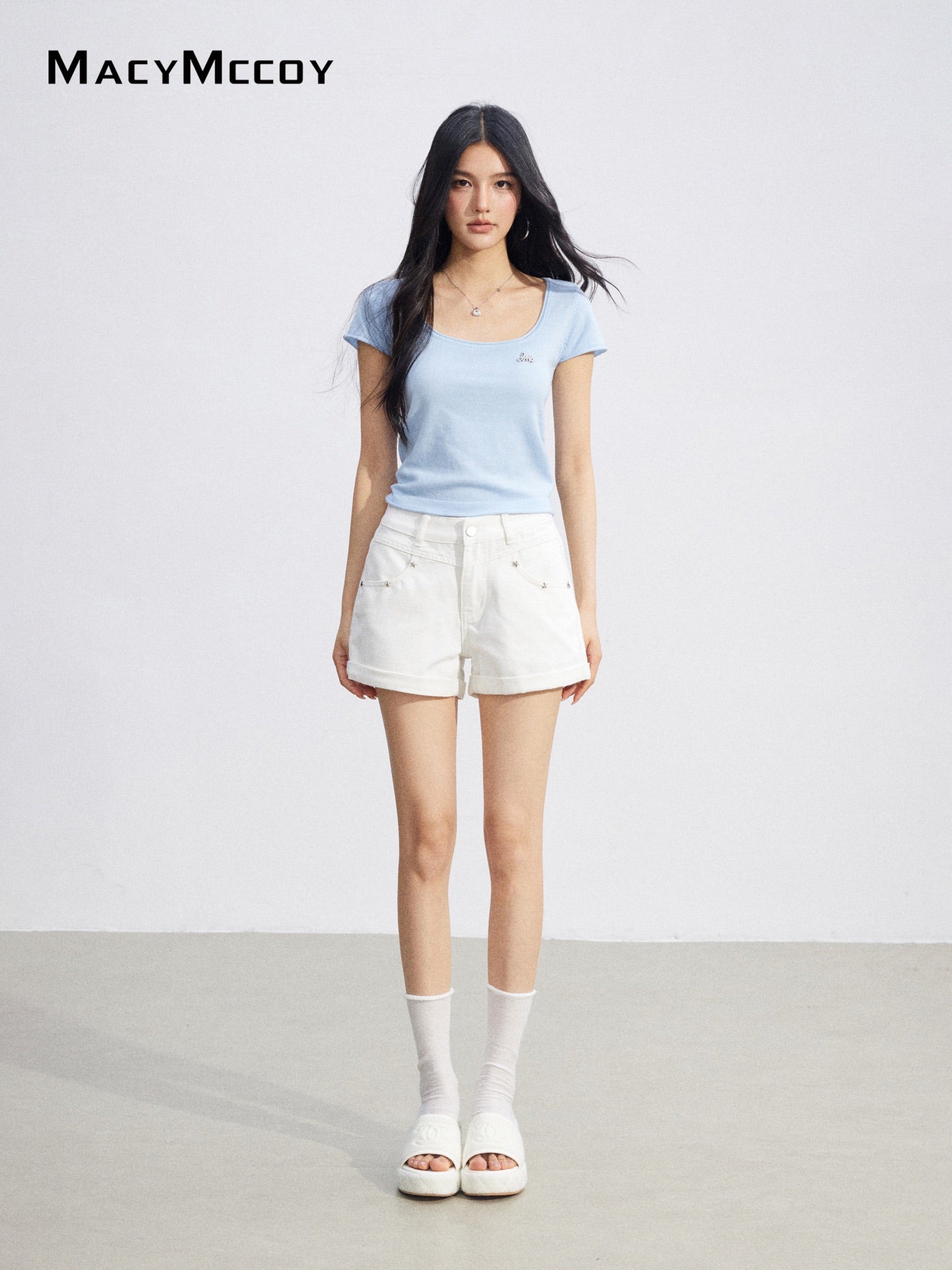 MacyMccoy MMC2026086  Basic U-Neck Top(4color)