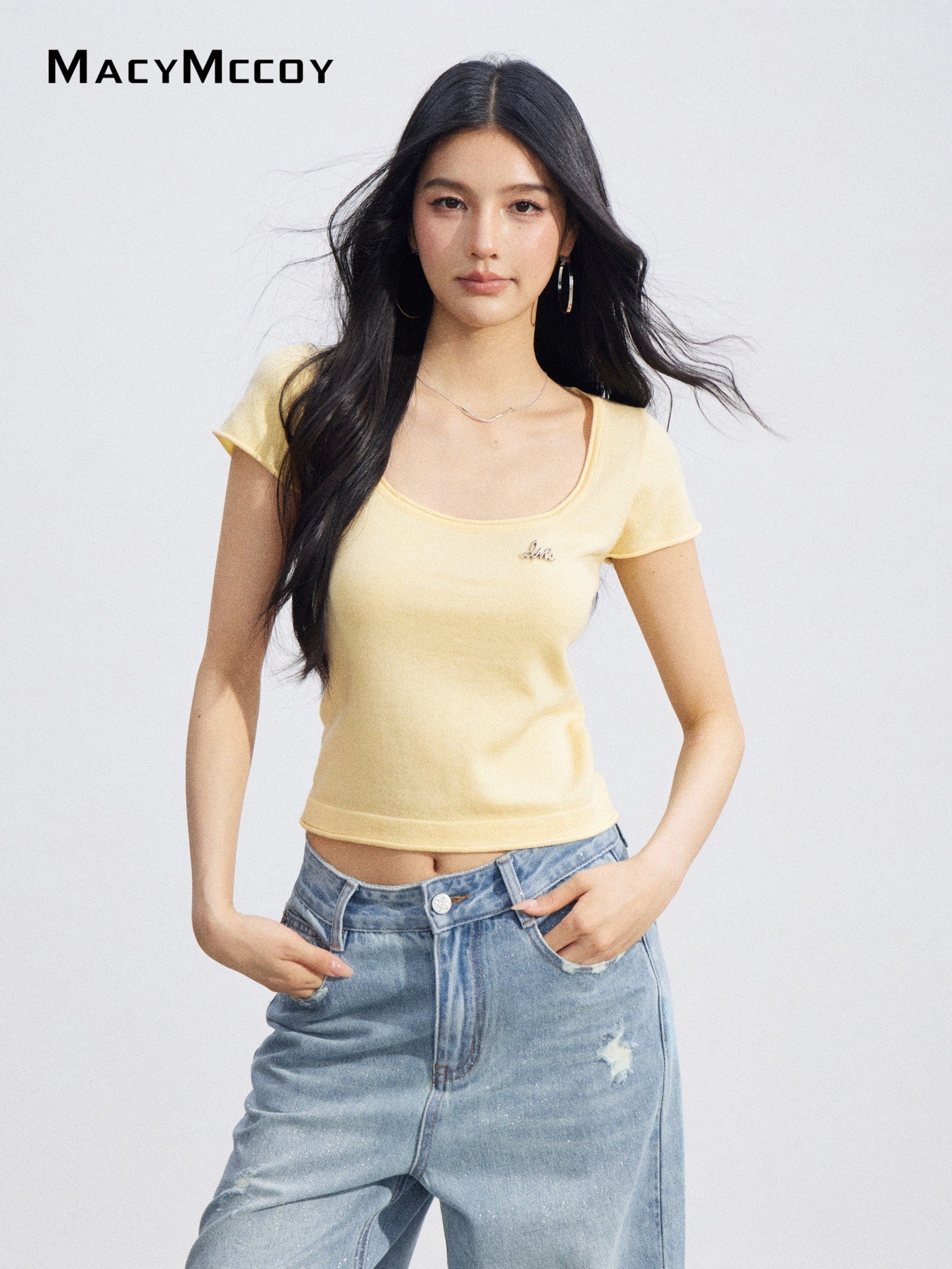 MacyMccoy MMC2026086  Basic U-Neck Top(4color)