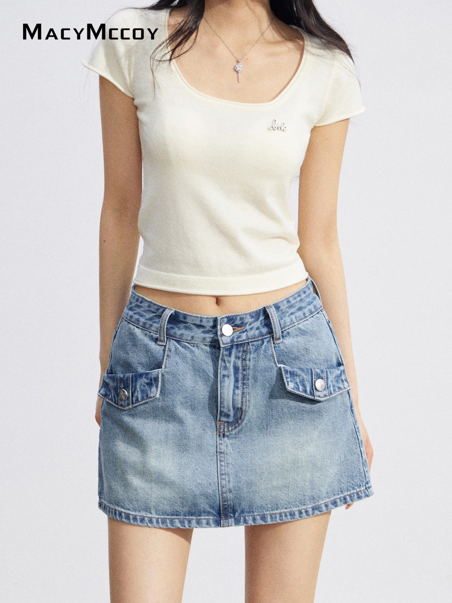 MacyMccoy MMC2026086  Basic U-Neck Top(4color)