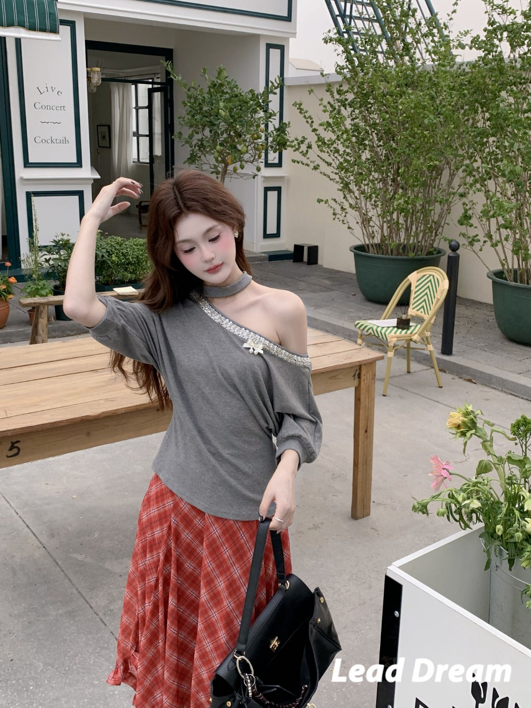 Leap Dream SALE ALD26001 Sequin One-Shoulder Halter Short Sleeve Top