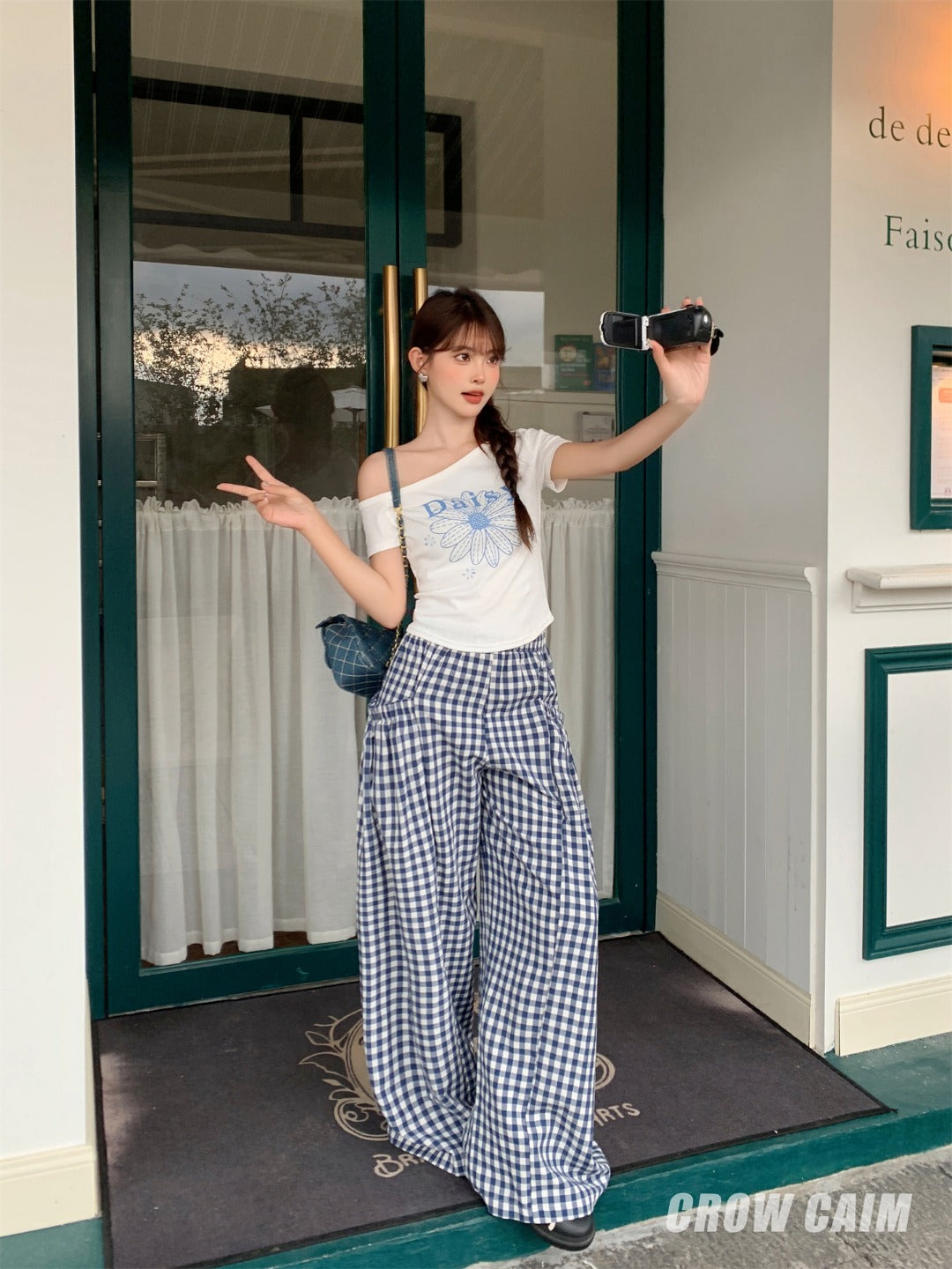Crow Caim SALE CC25139 Oversized Plaid Cargo Pants