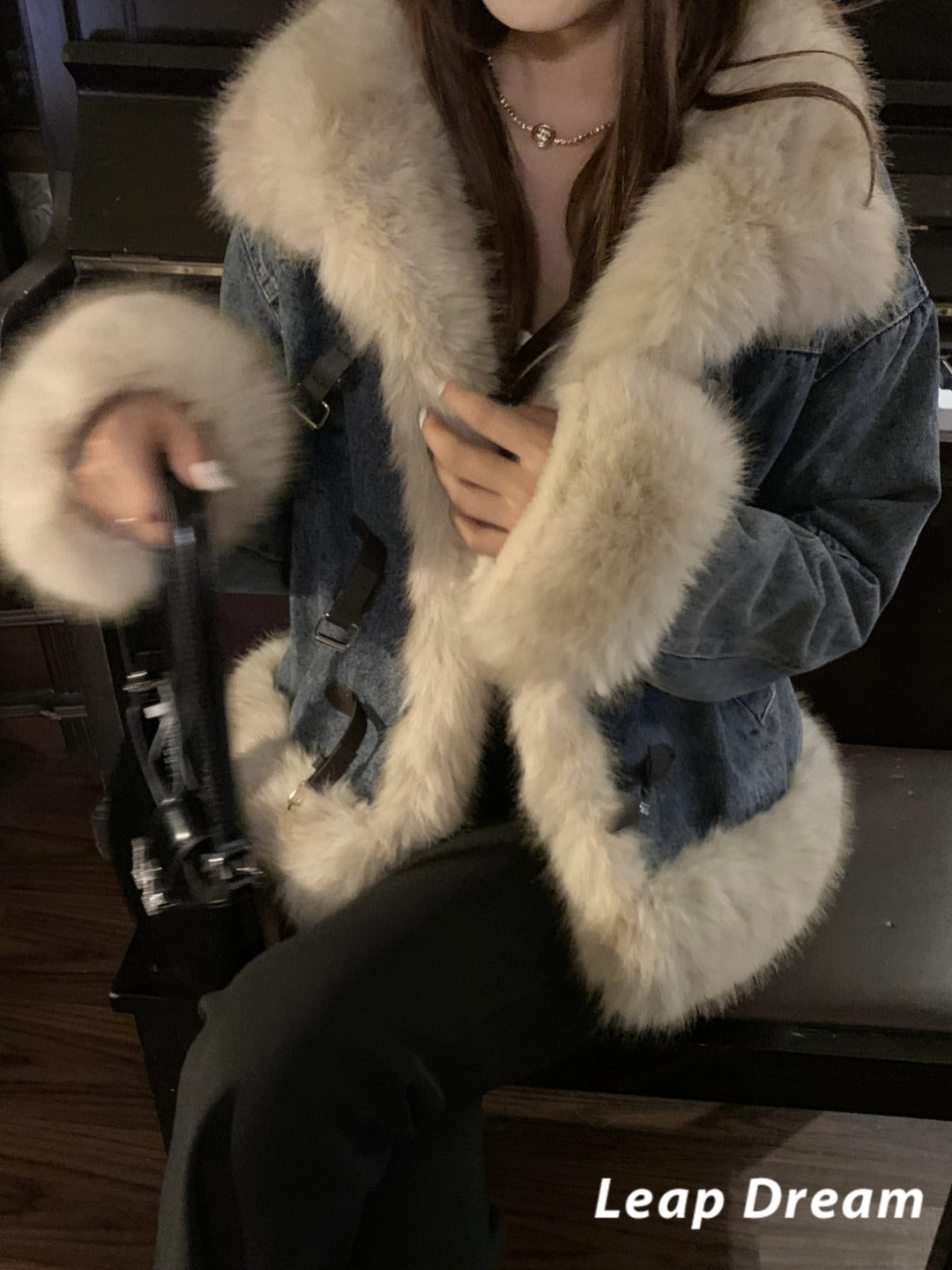 Leap Dream SALE ALD26021 Faux Shearling Collar Denim Jacket