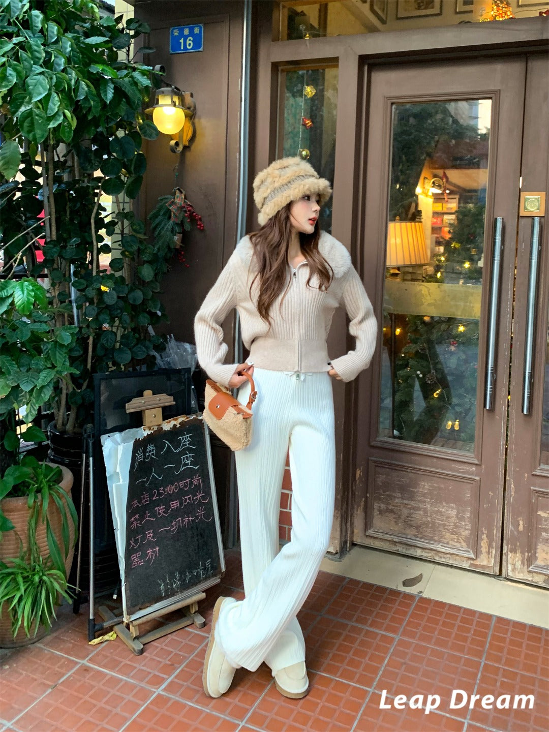 Leap Dream SALE ALD26022 White Draped Knit Trousers