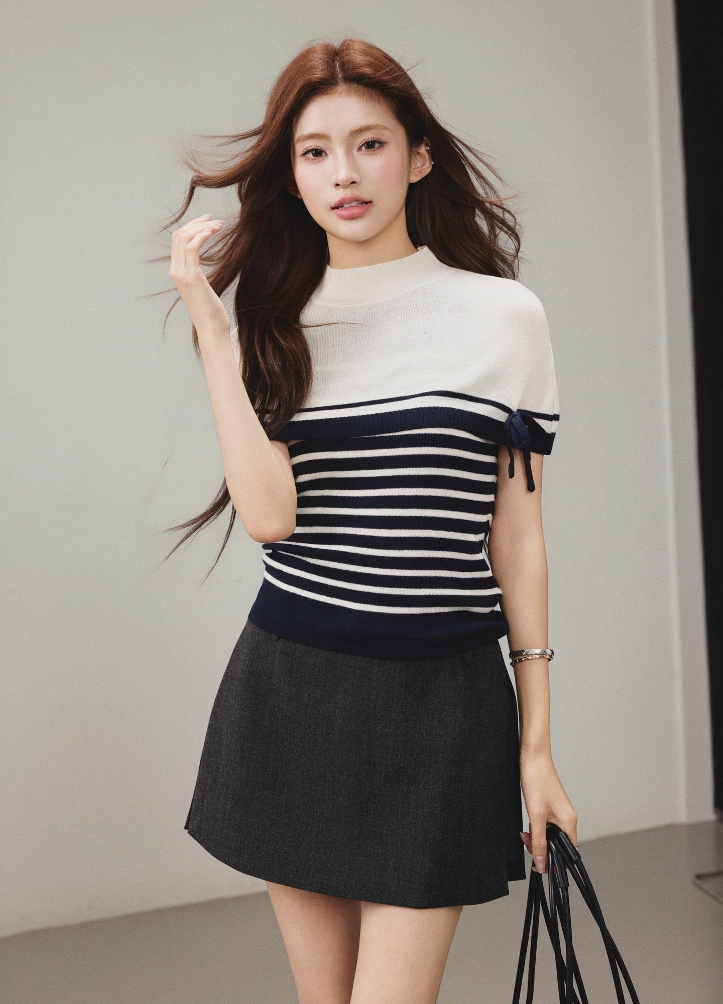 OTEBANBASS OTE260803 Bow-Trimmed Cape and Knit Set(2color)