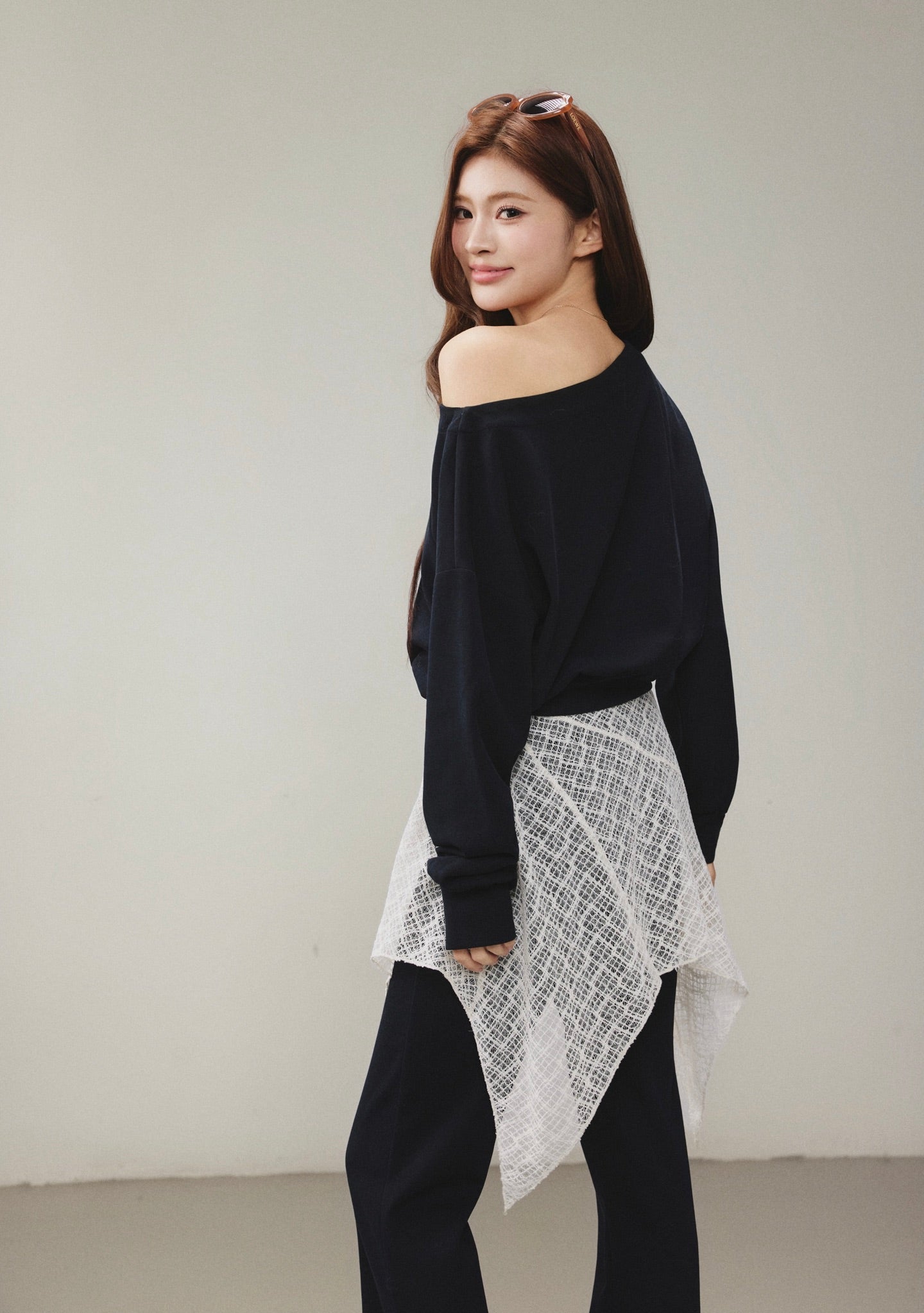 OTEBANBASS OTE260808 Asymmetric Mesh Sweatshirt Set