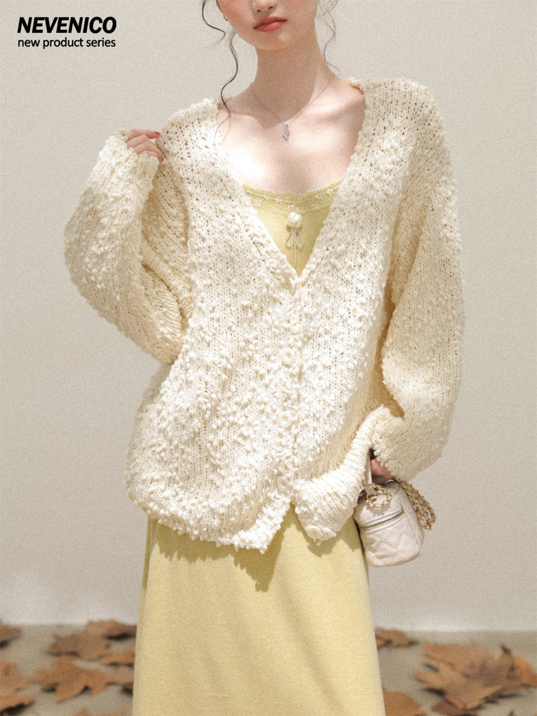 NeveNico SALE NN2510018 Chunky Hand-Crochet Cardigan
