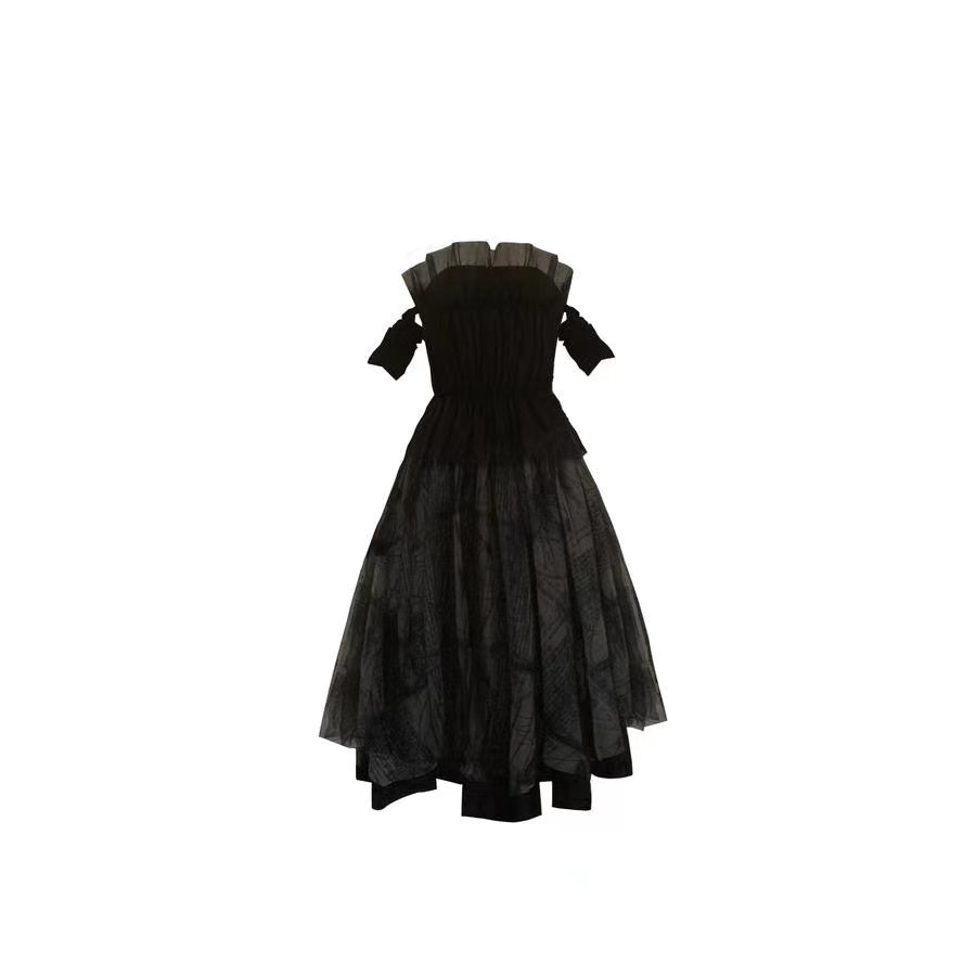 By Cookie H" clown play "leaf tube dress