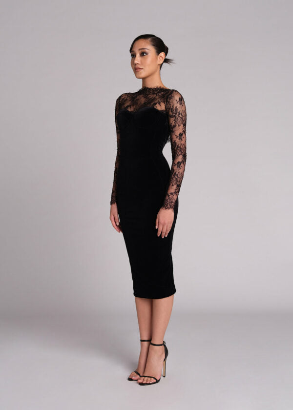 Poem Long sleeved Dress With Lace