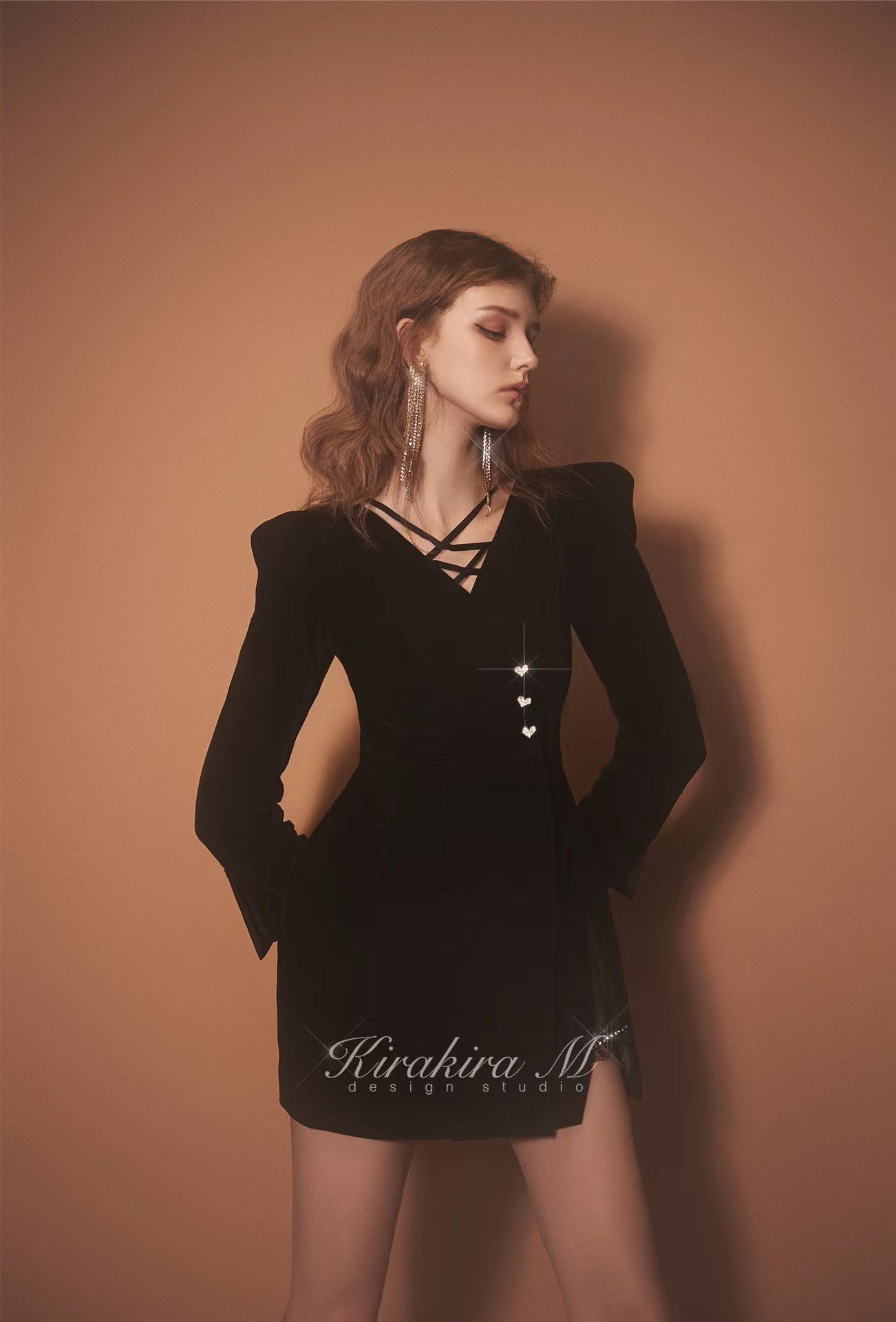 Kirakira.M Diamond Black Velvet Suit Dress