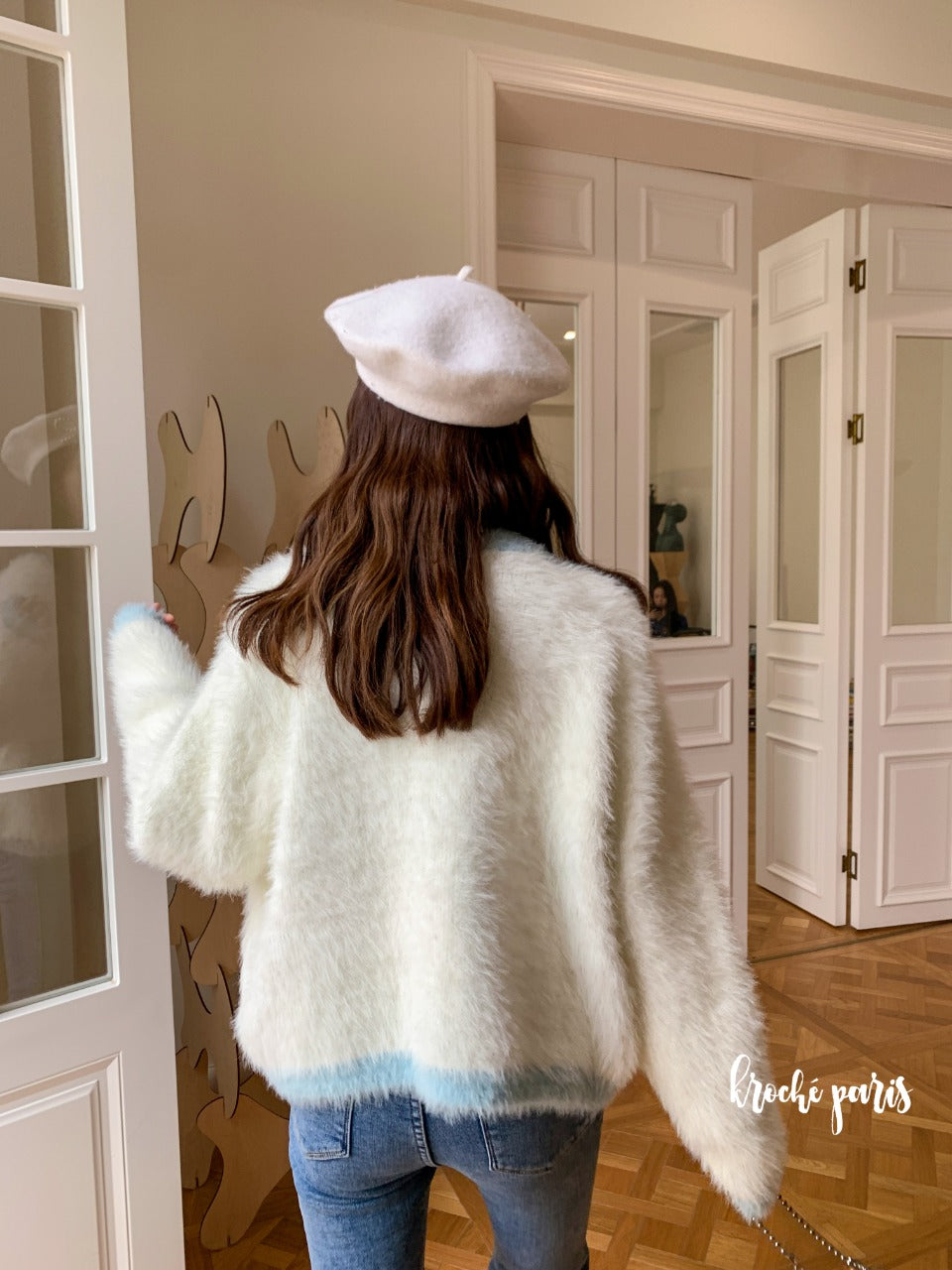 Kroche Pearl bow mink cardigan